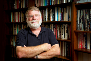 赞德曼在他的办公室里