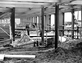 雷诺兹-建设- 275