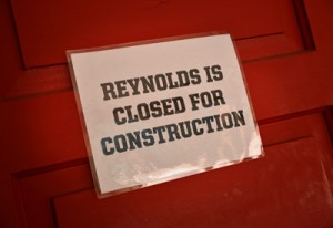 现在雷诺斯是空的，施工将于下周开始。