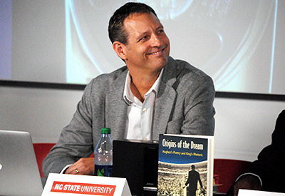 英国教授Jason Miller在1962年录制Martin Luther King Jr播放摘录。