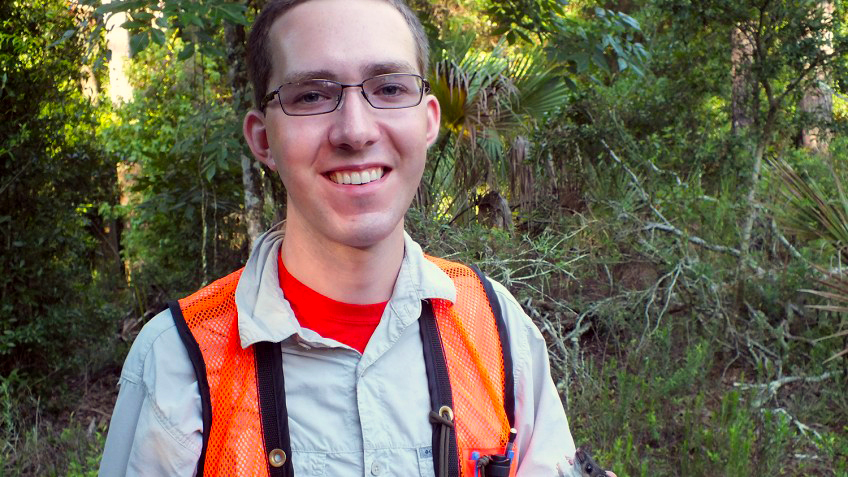 北卡罗来纳州立大学毕业生，罗利本地人，蝙蝠生物学家山姆·弗里克特。