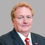 斯科特·道格拉斯的大头照。