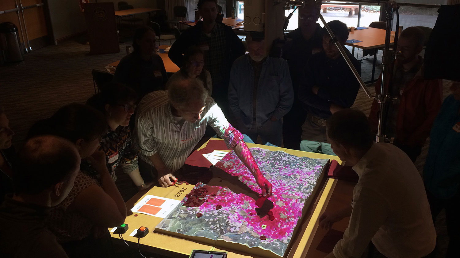 人们使用3D景观模型