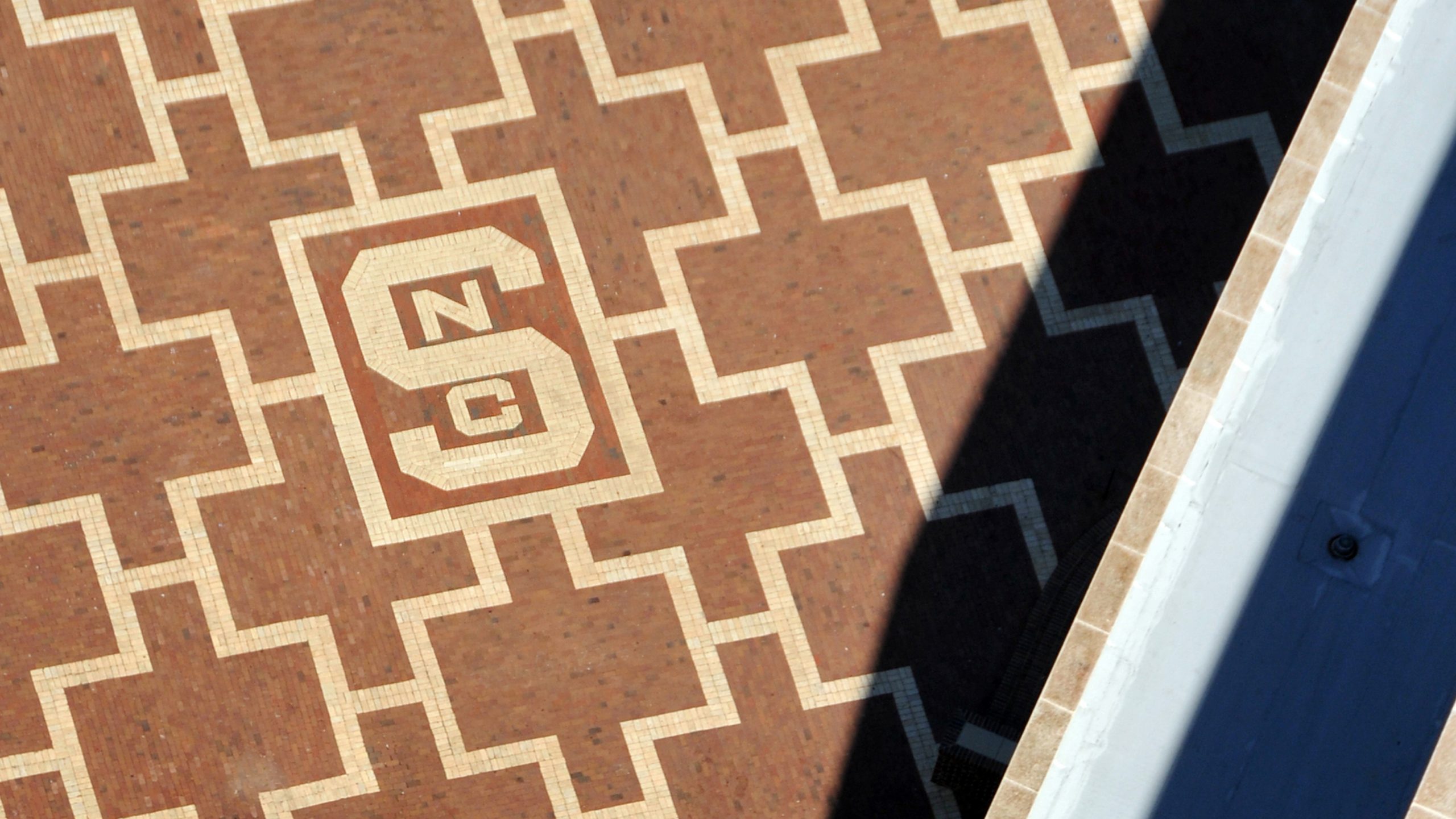 鸟瞰图的砖厂和块在砖S。