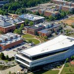 我们百年校园的鸟瞰图。