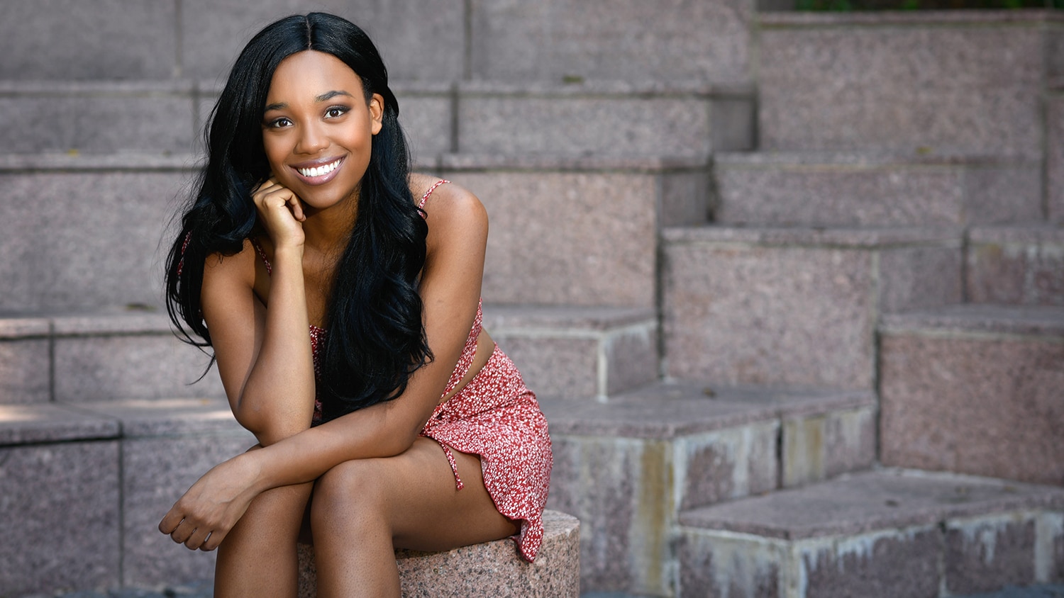 北卡罗莱纳圆形剧场法庭上的丹尼·科恩。