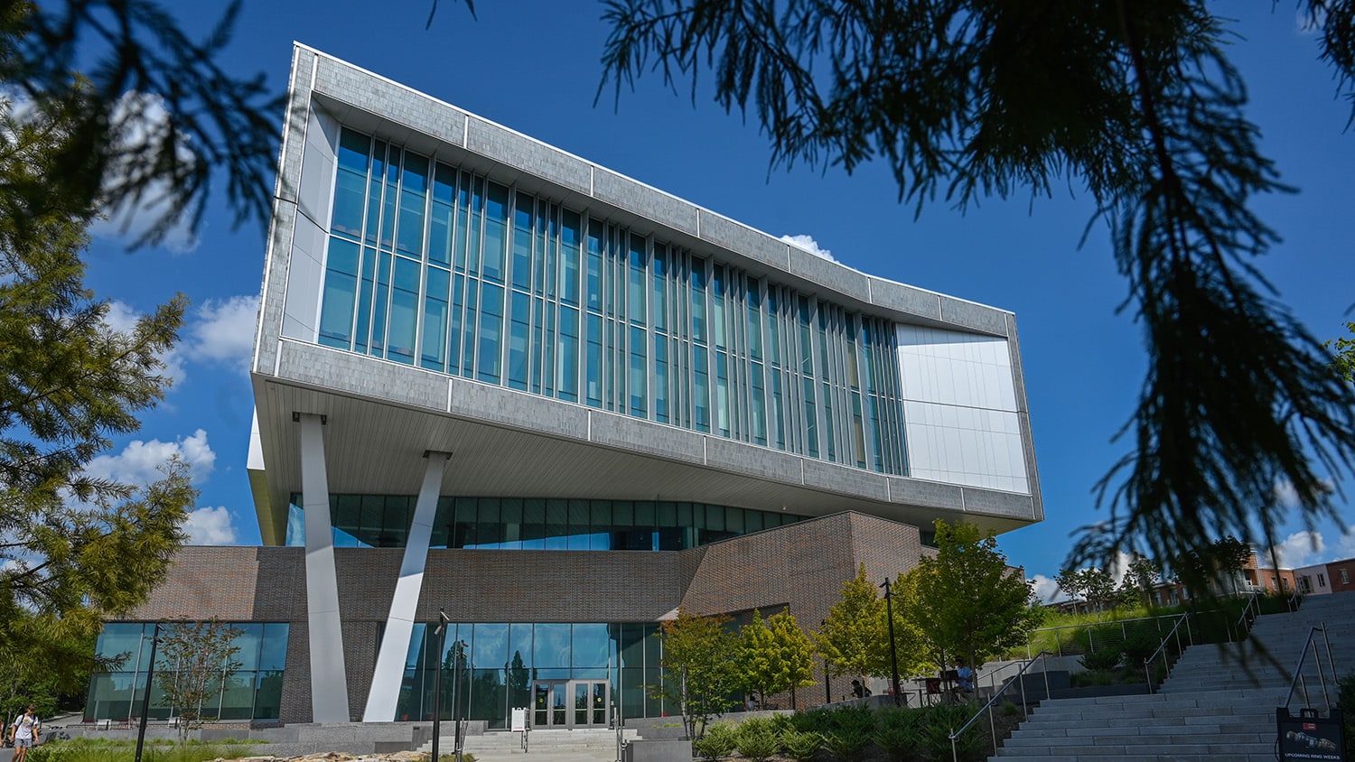 百周年校园的Fitts-Woolard工程大楼