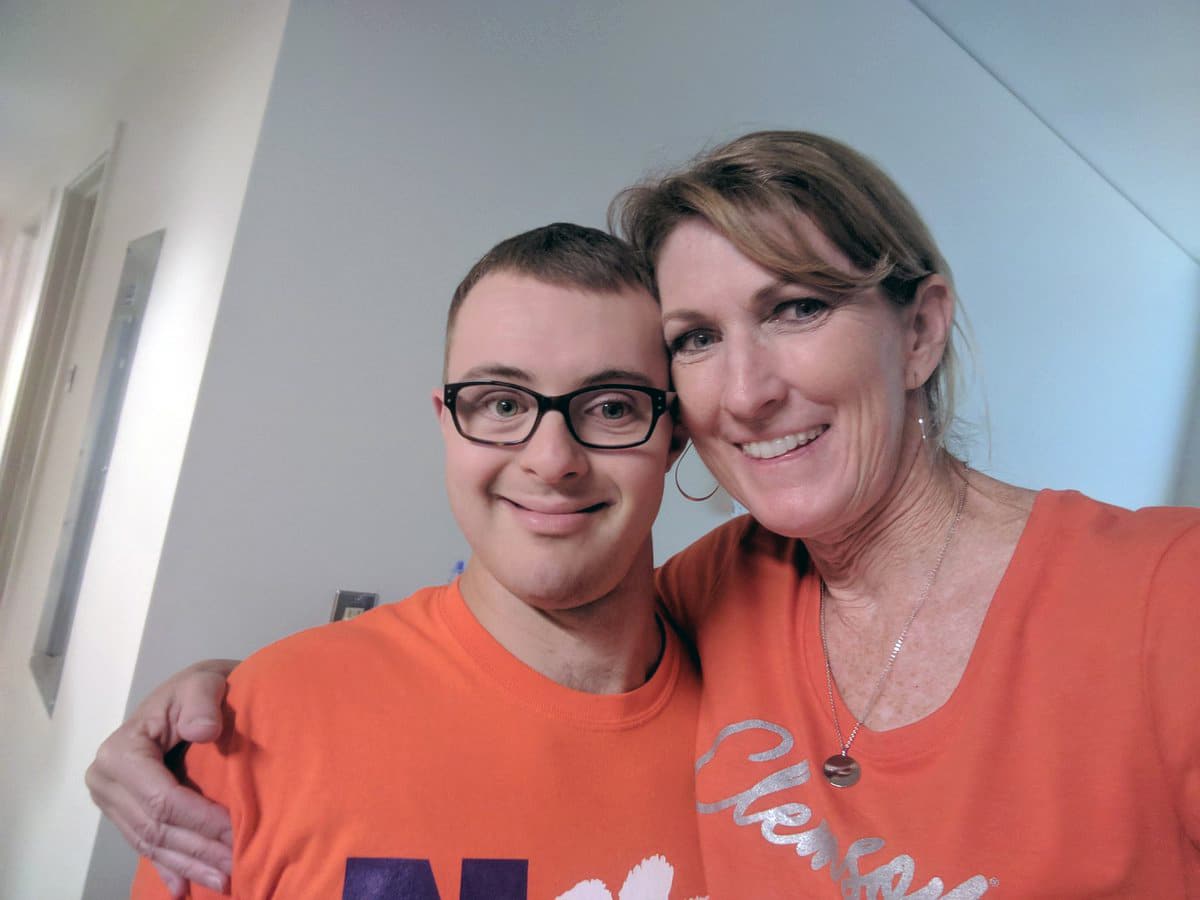 弗兰基和黛比·安东内利