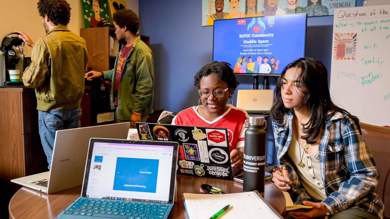 学生多文化学生事务套房协作